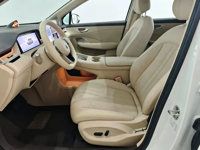 Shangjie SUV — Фото автомобиля 4