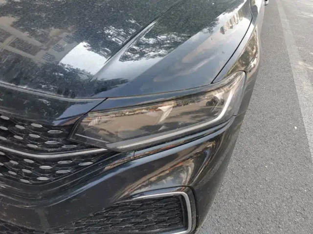 Volkswagen Passat — Фото автомобиля 5