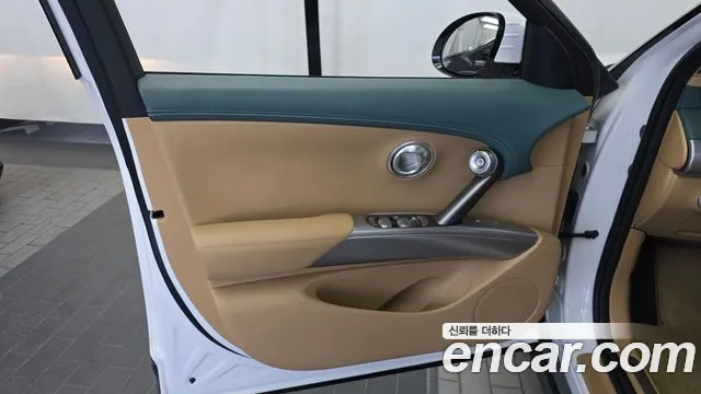 Genesis GV60 — Фото автомобиля 13