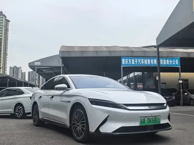 BYD Han — Фото автомобиля 2