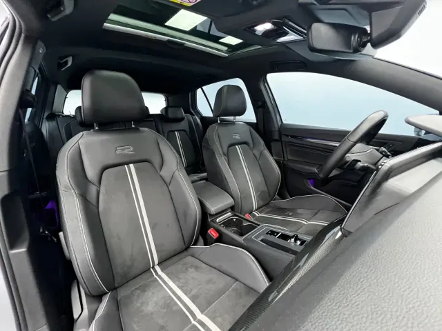 Volkswagen Golf — Фото автомобиля 14