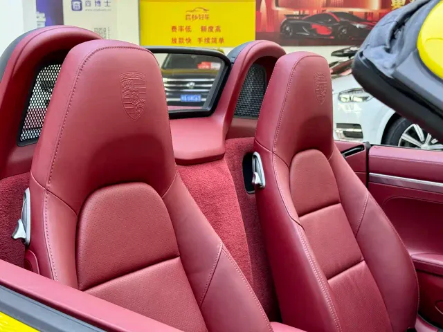 Porsche 718 — Фото автомобиля 5
