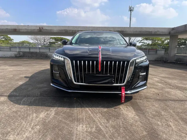 Hongqi H5 — Фото автомобиля 2