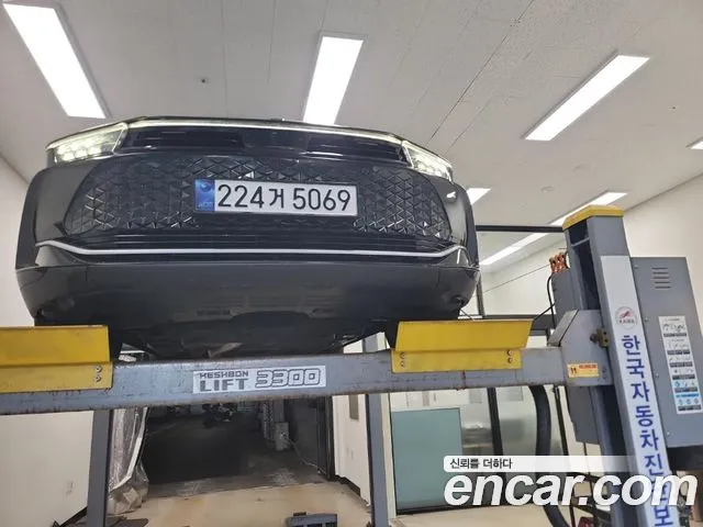 Фотография автомобиля — Toyota Crown
