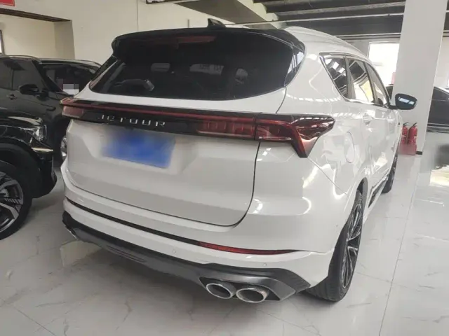 Jetour X70 — Фото автомобиля 6