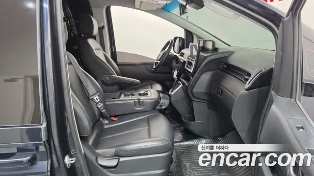 Hyundai Staria — Фото автомобиля 16