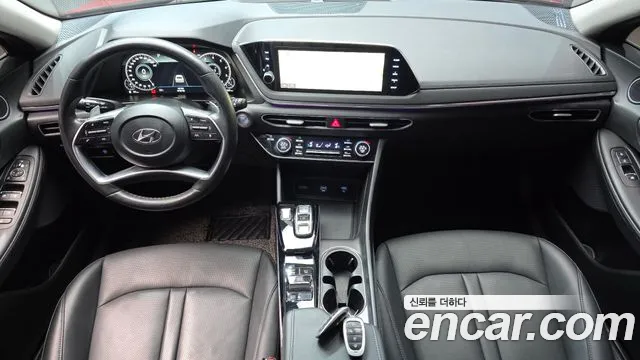 Hyundai Sonata — Фото автомобиля 10