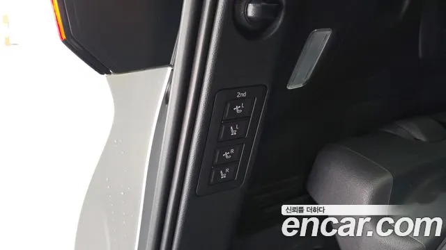 Toyota Alphard — Фото автомобиля 22