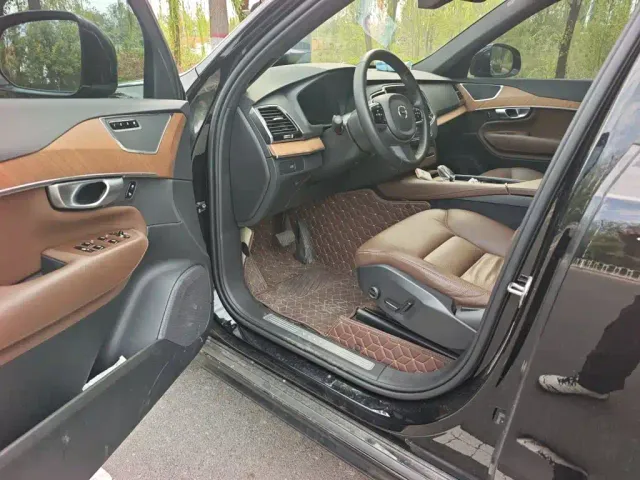 Volvo Volvo XC90 2024 B6 Elegance Luxury 7-Seater — Фото автомобиля 12