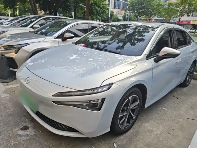 Фотография автомобиля — GAC Aion S MAX