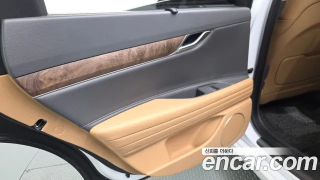 Genesis G80 Бензин 2.5 турбо 2WD — Фото автомобиля 18