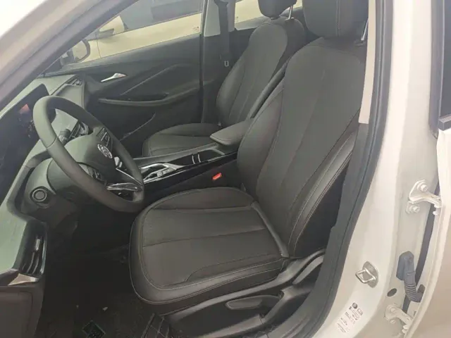 Buick Verano — Фото автомобиля 14