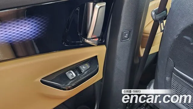 Kia Canival Carnival 4 поколение Дизель 9 мест Signature — Фото автомобиля 20