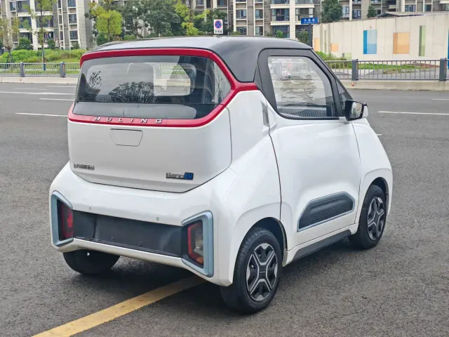 Wuling NanoEV — Фото автомобиля 9