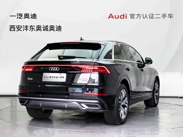 Audi Audi Q8 2023 55 TFSI Luxury Sport — Фото автомобиля 5