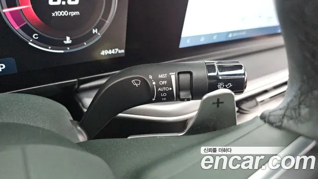 Hyundai Grandeur Grandeur (GN7) 2.5 Бензин 2WD — Фото автомобиля 16
