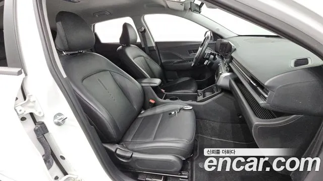 Hyundai Kona SX2 — Фото автомобиля 18