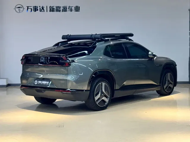 Changan Qiyuan E07 — Фото автомобиля 5
