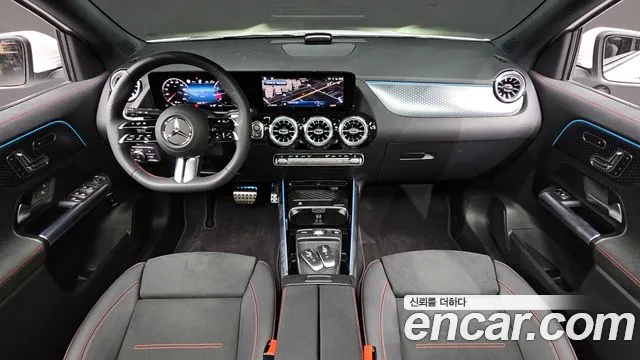 Mercedes-Benz GLA-Class — Фото автомобиля 9
