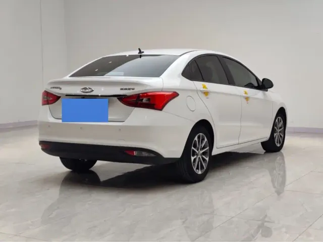 Chery Arrizo 5 — Фото автомобиля 8