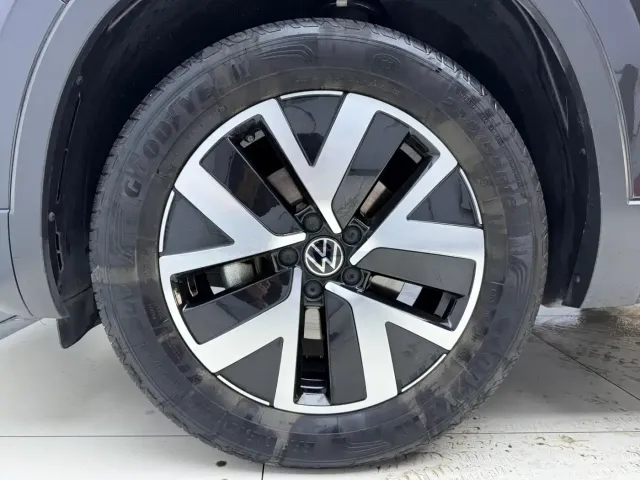Volkswagen Tayron 2023 280TSI 2WD Luxury Plus Advanced Edition — Фото автомобиля 8