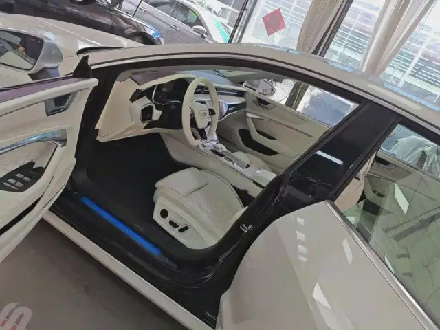 Audi A7 — Фото автомобиля 2