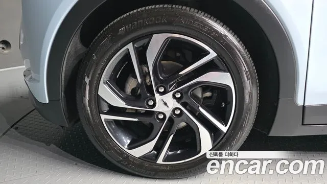 ChevroletGMDaewoo Bolt EV — Фото автомобиля 5