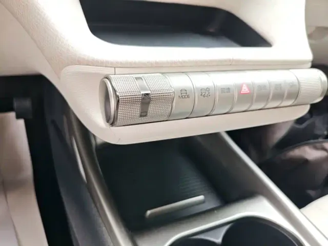 BYD Dolphin — Фото автомобиля 13