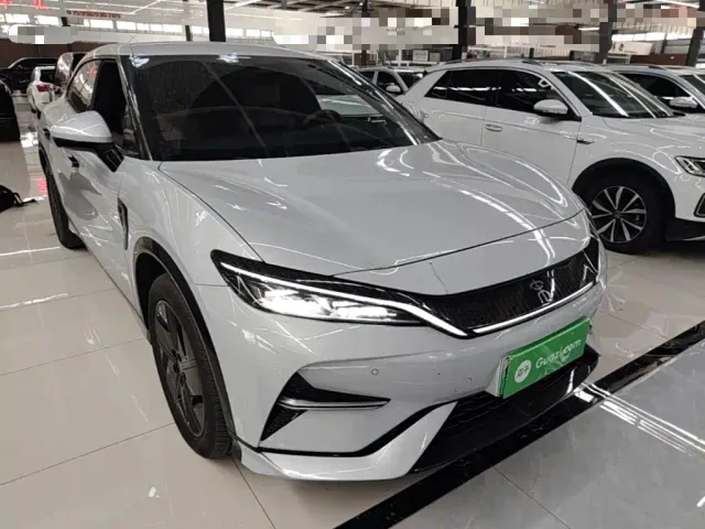 BYD Song L EV — Фото автомобиля 3
