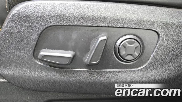 Kia Canival Carnival 4 поколение Дизель 9 мест Signature — Фото автомобиля 24