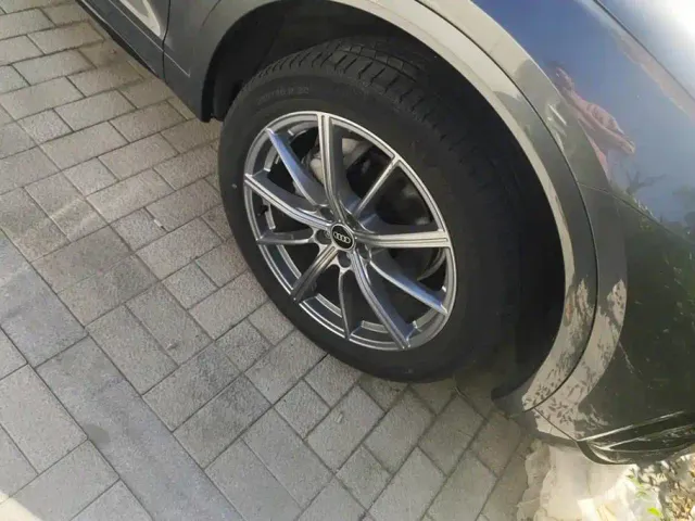 Audi Q5L — Фото автомобиля 6