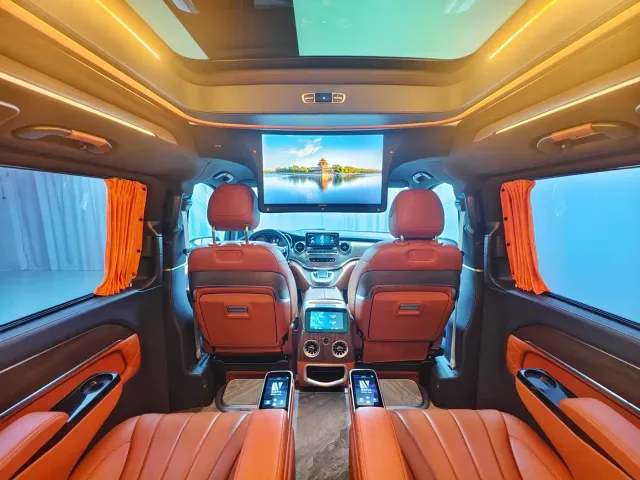 Rhein Auto Traveler — Фото автомобиля 26