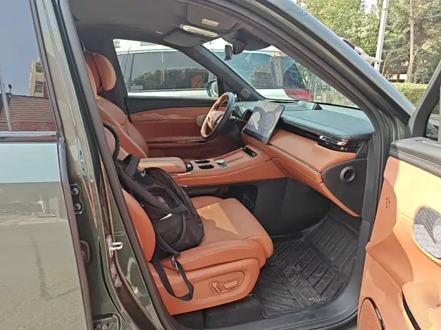GAC Trumpchi Xiangwang S7 — Фото автомобиля 24