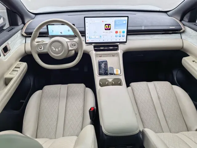 Wuling Starlight S — Фото автомобиля 4