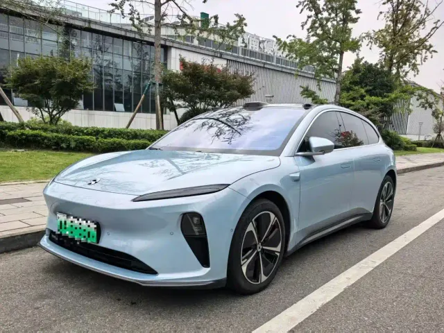 Фотография автомобиля — Nio ET5 Touring