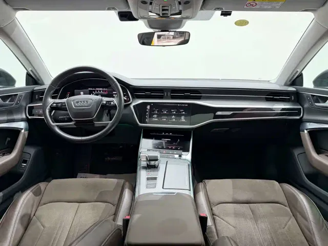 Audi A7L — Фото автомобиля 13