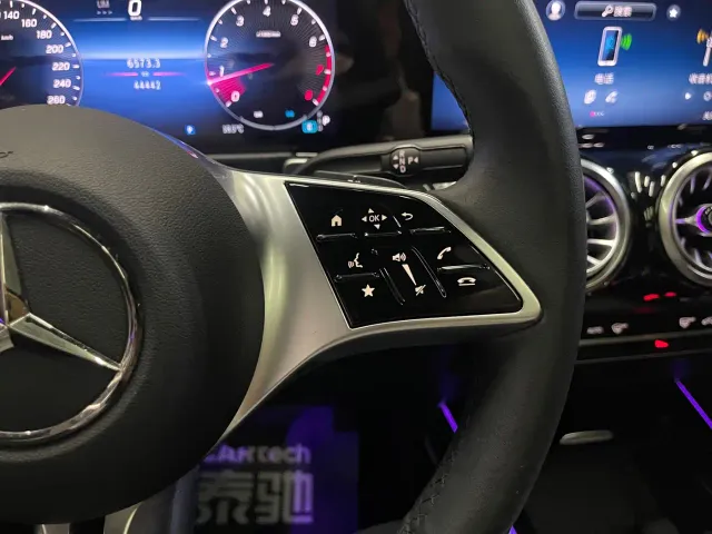 Mercedes-Benz GLB-Class — Фото автомобиля 19
