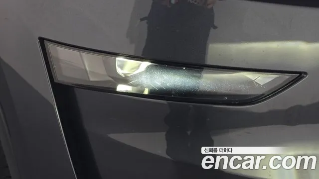 Tesla Model Y — Фото автомобиля 22