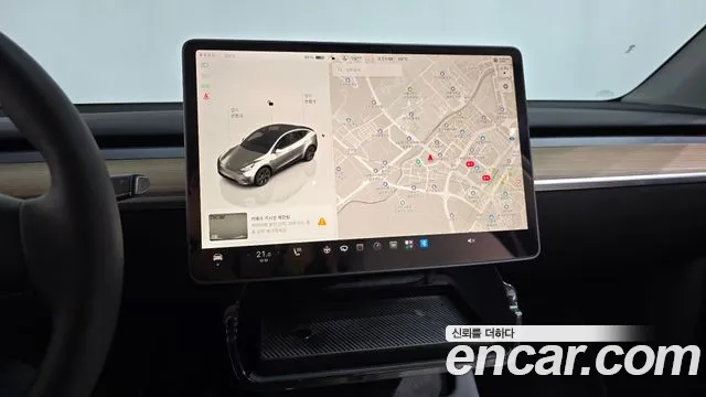 Tesla Model Y — Фото автомобиля 12