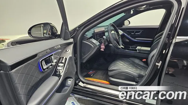 Mercedes-Benz S-Class — Фото автомобиля 10