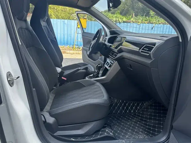 Volkswagen T-Cross — Фото автомобиля 11