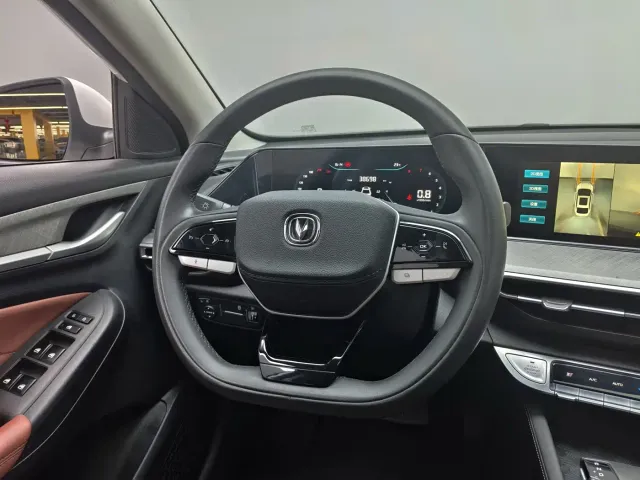 Changan Eado — Фото автомобиля 13