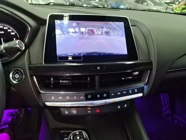 Cadillac CT5 — Фото автомобиля 12
