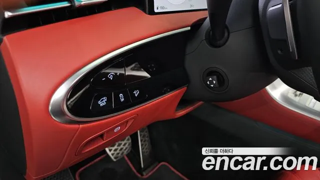 Genesis GV70 2.5T Бензин AWD — Фото автомобиля 24