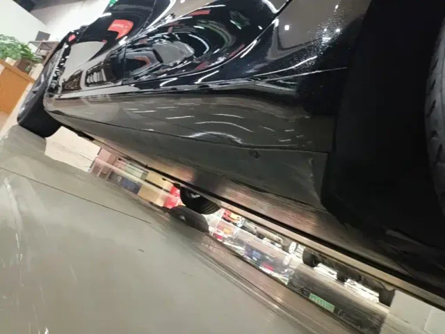 Tesla Model 3 — Фото автомобиля 21