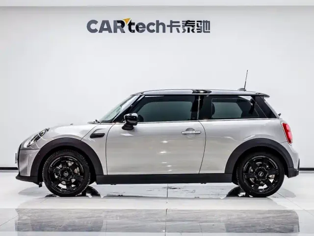 MINI Hatch — Фото автомобиля 3