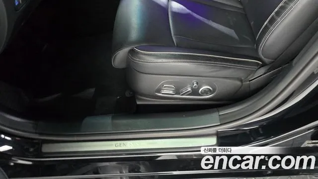 Genesis G90 Бензин 3.5 турбо AWD — Фото автомобиля 27