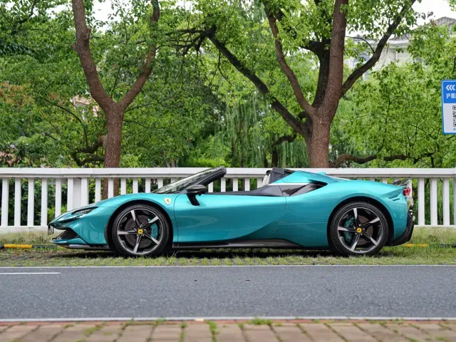Ferrari SF90 — Фото автомобиля 24
