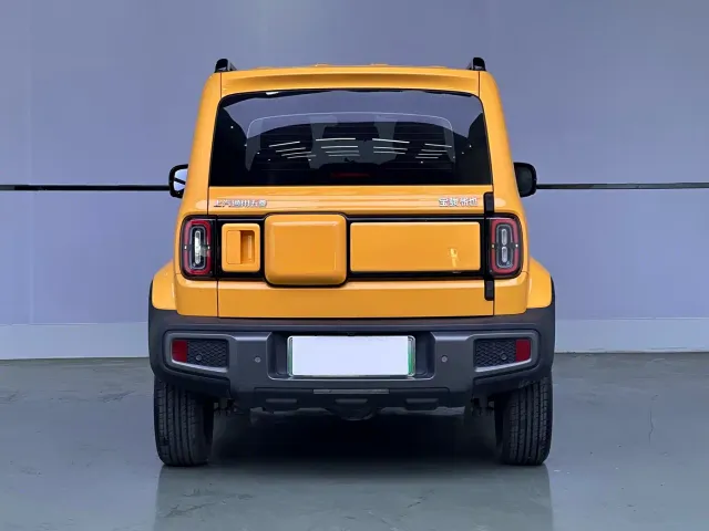 Baojun Yep — Фото автомобиля 5