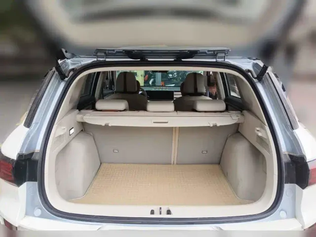 Geely ICON — Фото автомобиля 5